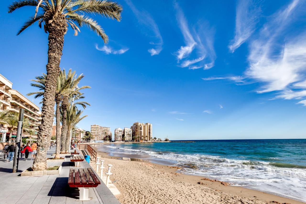 Apartment Studio Relax Almudena Торрев'єха Екстер'єр фото