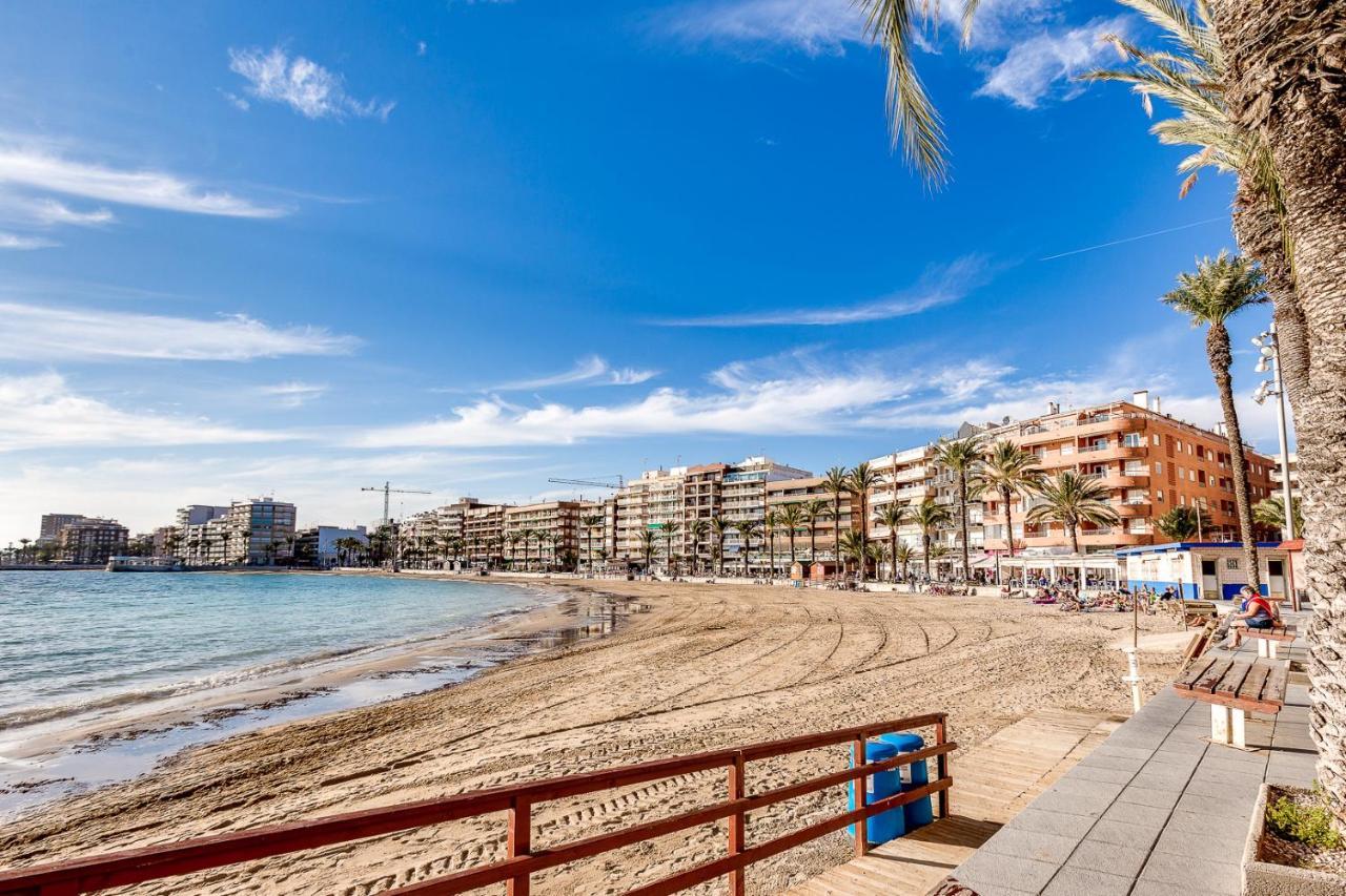 Apartment Studio Relax Almudena Торрев'єха Екстер'єр фото