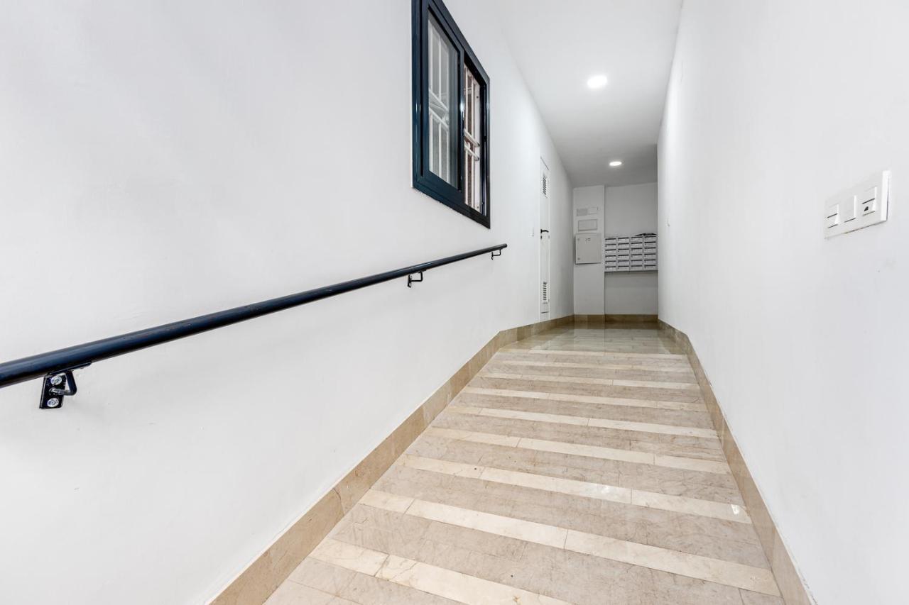 Apartment Studio Relax Almudena Торрев'єха Екстер'єр фото