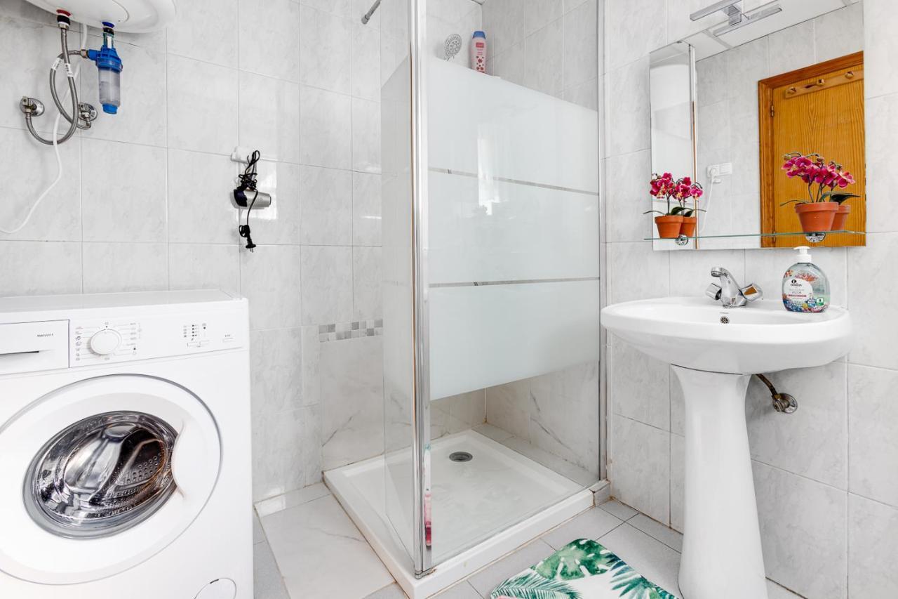 Apartment Studio Relax Almudena Торрев'єха Екстер'єр фото