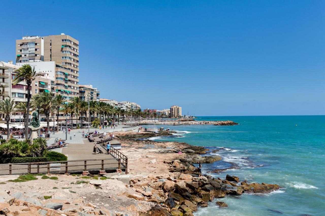 Apartment Studio Relax Almudena Торрев'єха Екстер'єр фото